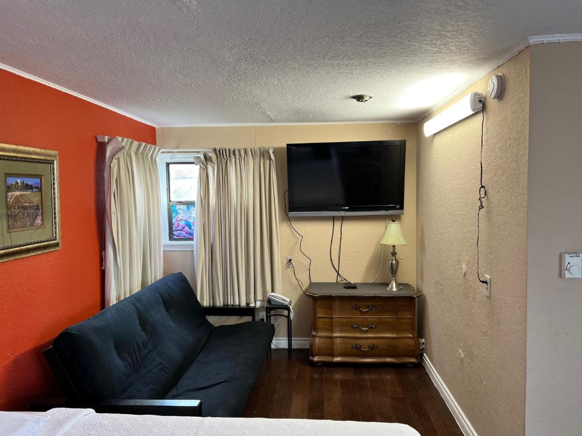 Great House Motel Sequim Luaran gambar